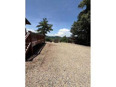 Nestled High in the scenic mountains of the Nantahala Gorge - photo 59
