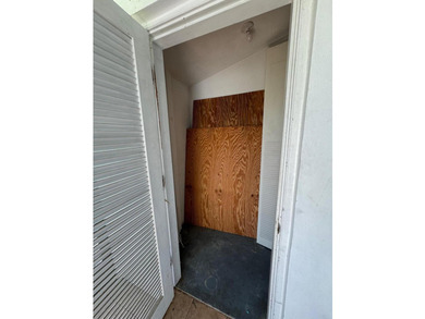 Lovely 1 bedroom 1 bath CORNER VILLA located in the 55+ - photo 31
