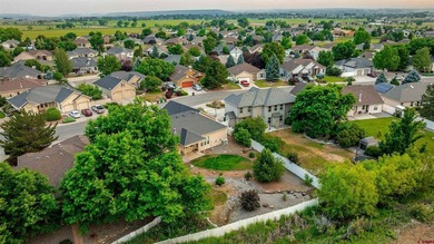 Move-in ready and beautifully maintained, this inviting home is - photo 36