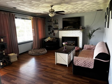 4BR, 1.5BA home with over 1900 sq ft of living space on a - photo 3