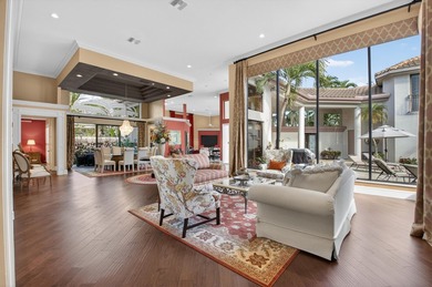 FABULOUS CUSTOM DESIGNED COURTYARD HOME. ONE STORY MAIN HOUSE - photo 15