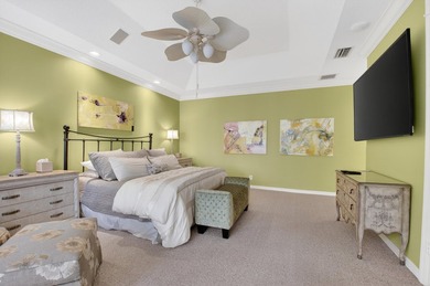FABULOUS CUSTOM DESIGNED COURTYARD HOME. ONE STORY MAIN HOUSE - photo 29