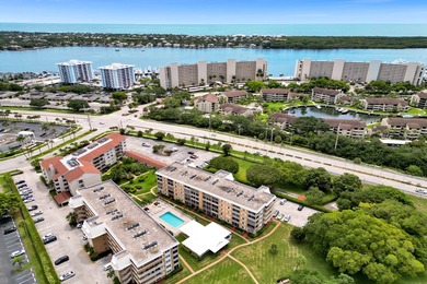 Ideally situated in the heart of North Palm Beach, this bright - photo 38