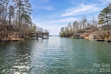 Lake Wylie Home For Sale in Charlotte North Carolina