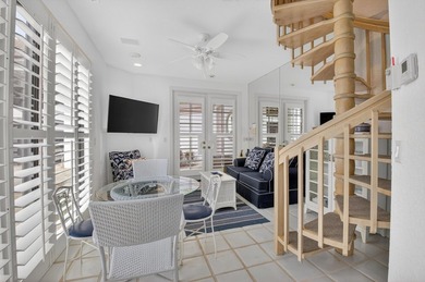 FABULOUS CUSTOM DESIGNED COURTYARD HOME. ONE STORY MAIN HOUSE - photo 41