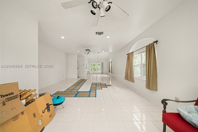 Enjoy the perfect blend of space, comfort, and privacy in this - photo 7