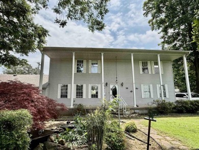 Lake Home For Sale in Tiptonville, Tennessee