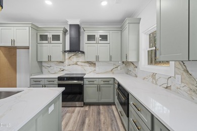 Beautifully crafted 3BR/2BA home set on a private lot in the - photo 9