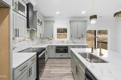 Beautifully crafted 3BR/2BA home set on a private lot in the - photo 10