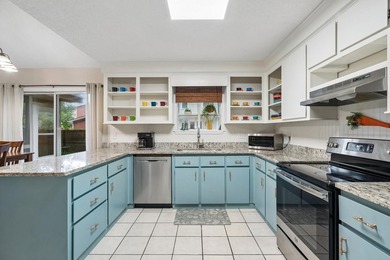 (Back on market due to buyer financing falling through. no fault - photo 11