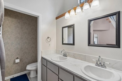 (Back on market due to buyer financing falling through. no fault - photo 17