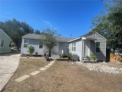 Welcome to this Charming and Cozy home that has been well loved - photo 25
