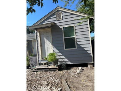 Welcome to this Charming and Cozy home that has been well loved - photo 28