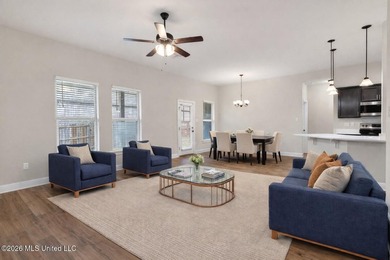 Welcome home to this beautiful 3 Bedroom, 2 Bath that delivers - photo 9