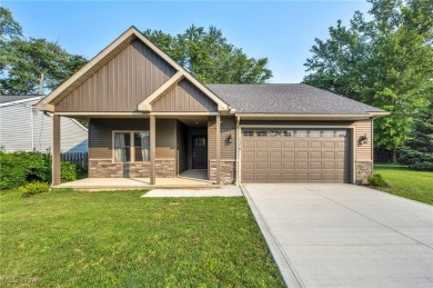 Lake Erie - Lake County Home Sale Pending in Grand River Ohio