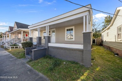 Charming and affordable downtown entry-level property featuring - photo 5