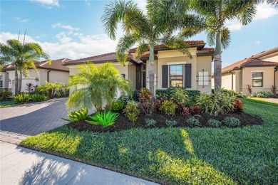 (private lake, pond, coastal) Home For Sale in Venice Florida