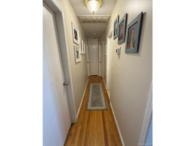 Welcome to this inviting 3 Bedroom/2 Bath ranch home offering - photo 4