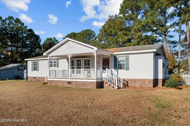 Pamlico River Home For Sale in Bath North Carolina