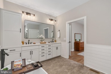 Welcome to 261 Washington St., where every detail has been - photo 30