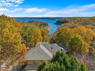 Lake Home For Sale in Bull Shoals, Arkansas