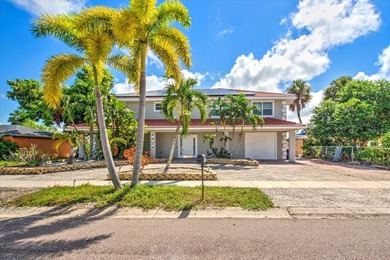 Caloosahatchee River Home For Sale in North Fort Myers Florida
