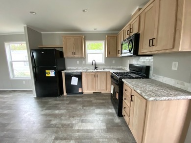 Welcome to your Brand New Home! Be the FIRST to live in this - photo 5