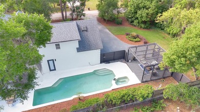 Modern style blends with Windermere charm.  This totally - photo 31