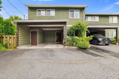 Beautiful corner home in sought-after MOUNTAIN VIEW PLACE! This - photo 1