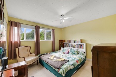 Beautiful corner home in sought-after MOUNTAIN VIEW PLACE! This - photo 7