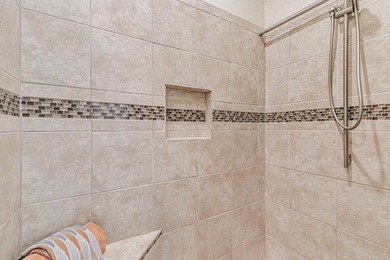 Looking for a spacious home for entertaining or work from home? - photo 27