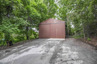 Welcome to your own private East Tennessee retreat. Nestled on 2 - photo 3
