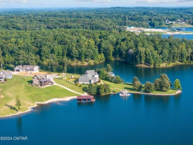 Carroll County 1000 Acre Lake Home For Sale in Huntingdon Tennessee