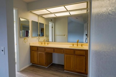 Welcome to this well-appointed 4-bedroom, 3-bath, 2,292 sq ft - photo 22