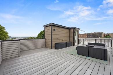 Welcome to this refined 3-bedroom, 2-bathroom home offering - photo 23