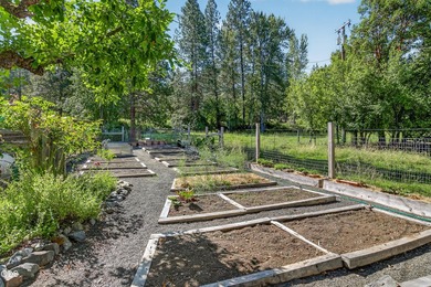 This beautifully remodeled home sits on 9.47 acres (3.2 - photo 47