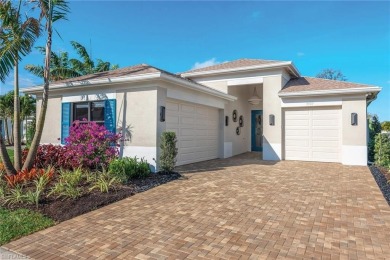 Lake Home For Sale in Fort Myers, Florida