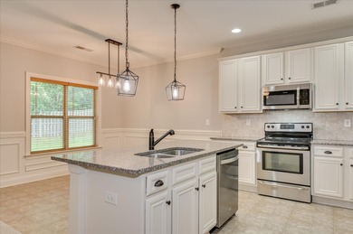 Lovely Home in Hidden Creek - Minutes to Ft. Gordon! This