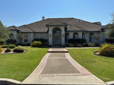 Come fly with me and see this beautiful home located in the - photo 1