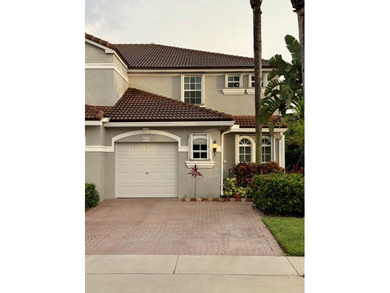 Welcome home to luxury and peace of mind in a highly - photo 1