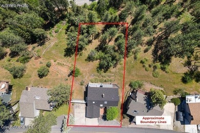 Stunning VIEWS! Nearly every room in this superb 3-level home to - photo 16