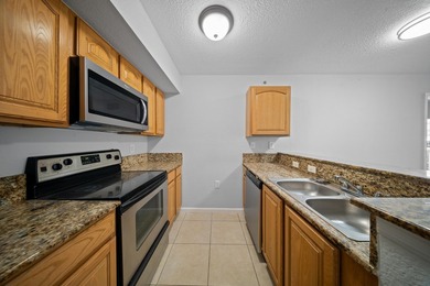 A spacious first floor 3 bedroom 2 bath condo located in a - photo 16