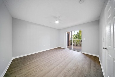 A spacious first floor 3 bedroom 2 bath condo located in a - photo 19