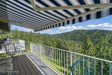 Stunning VIEWS! Nearly every room in this superb 3-level home to - photo 20