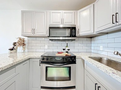 Additional listing photo 4