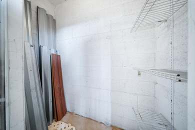 A spacious first floor 3 bedroom 2 bath condo located in a - photo 28