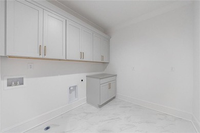 The only move-in-ready opportunity! Experience a refined balance - photo 43