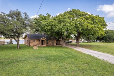 Lake Brownwood Home For Sale in Brownwood Texas