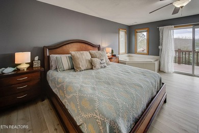 Enjoy effortless lake living in this fully furnished, turnkey - photo 28