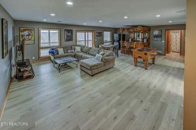 Enjoy effortless lake living in this fully furnished, turnkey - photo 36